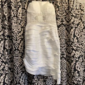 TONY BOWLS WHITE FORMAL DRESS